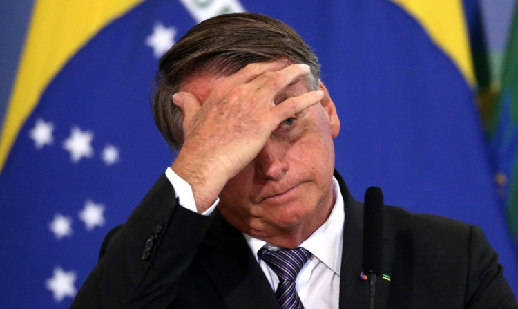 Zambelli, Eduardo e Trump: Bolsonaro depõe à PF e nega lobby nos EUA