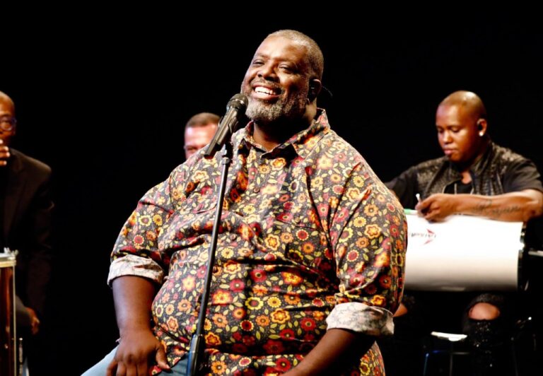 Arena das Dunas anuncia inauguração do Rooftop Dunas com show de Péricles