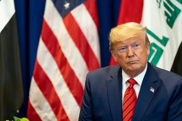 Trump acusa China de romper acordo sobre TikTok após imposição de tarifas dos EUA