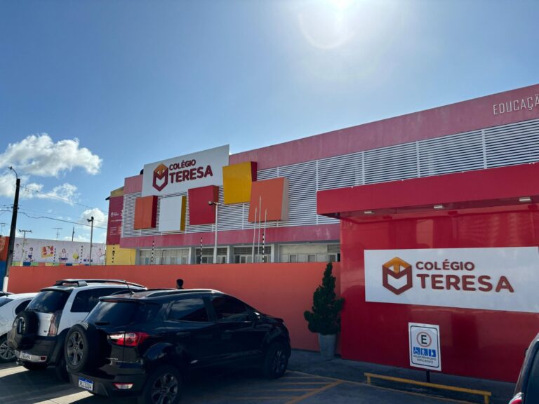 Colégio Teresa promove aulão com supertime de professores para reforçar preparação rumo ao ENEM e vestibulares