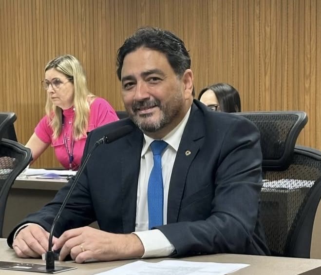 Talles Barreto intensifica articulações e sinaliza foco total na reeleição em 2026