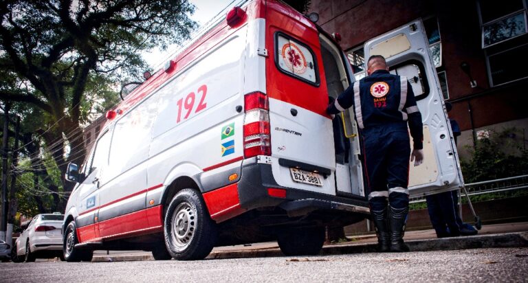 Mass Image Compressor Compressed this image. https://sourceforge.net/projects/icompress/ with Quality:95