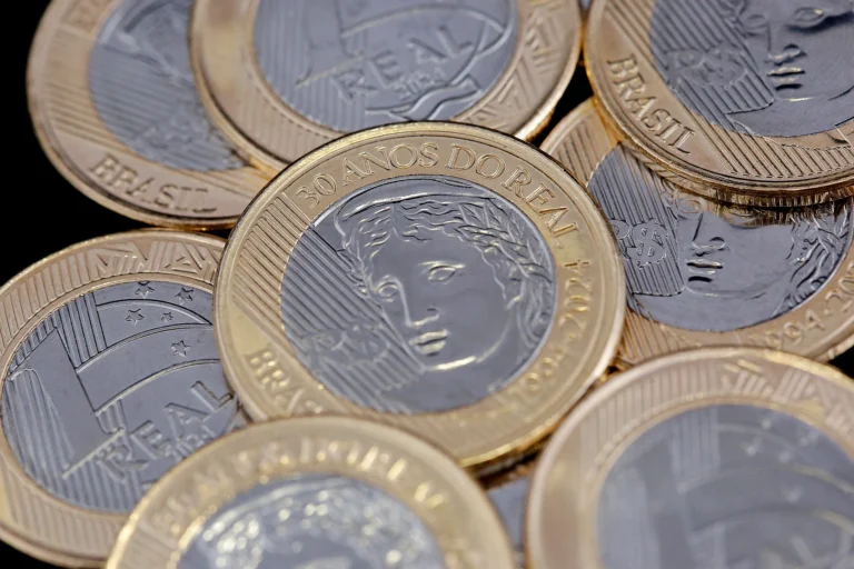 Empresários apontam carga tributária como principal obstáculo do Custo Brasil