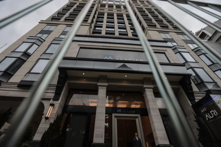 R$ 1,86 bilhão de fundos estaduais e municipais estão aplicados no Master, que teve atividades encerradas