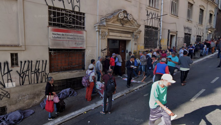 Homem é achado morto dentro de freezer no Centro de SP