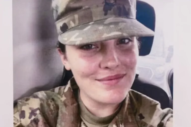 Militar baleada em ataque perto da Casa Branca morre nos EUA