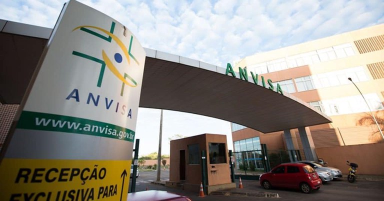 Anvisa suspende comercialização de medicamentos das marcas Needs e Bwell