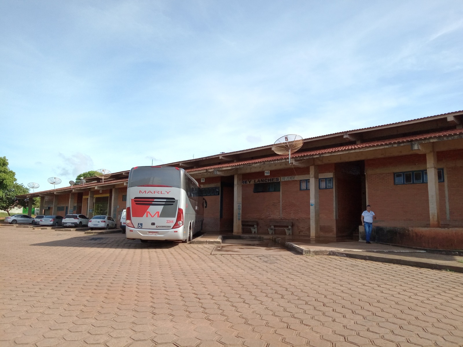 Governo de Goiás abre chamamento com mais de 150 itinerários para transporte intermunicipal