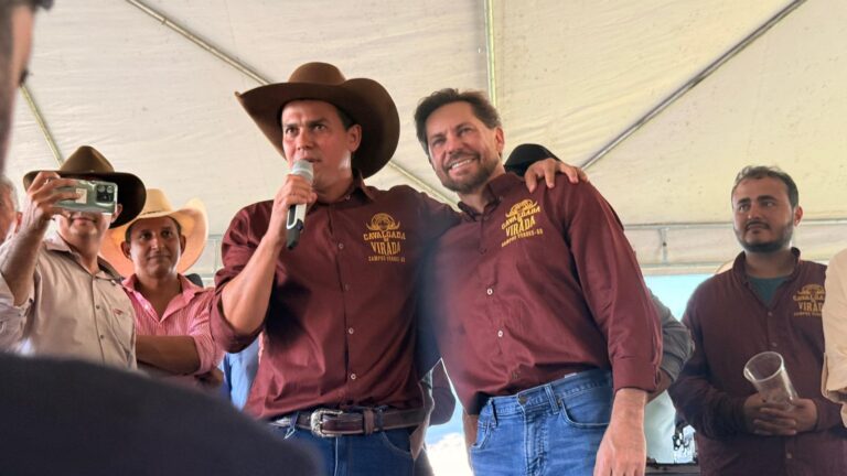 Cavalgada da Virada entra para a história como a maior festa muladeira do Vale do São Patrício
