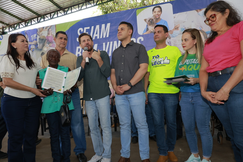 Deputados Aqui passa por Porteirão, Santa Helena e chega a Acreúna com serviços e homenagens no Sul goiano