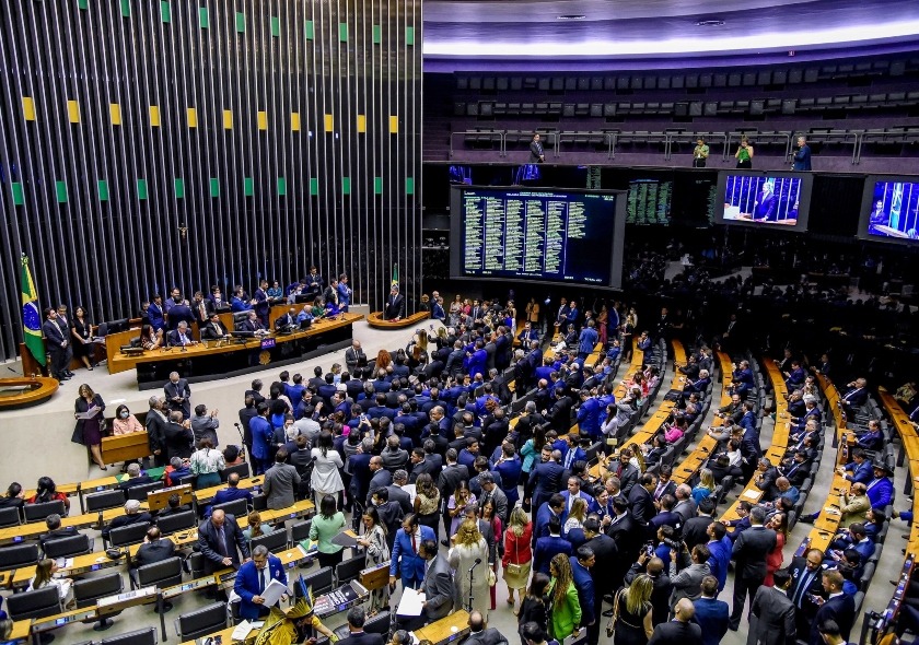 Câmara dos Deputados inicia 2026 após ano marcado por embates internos