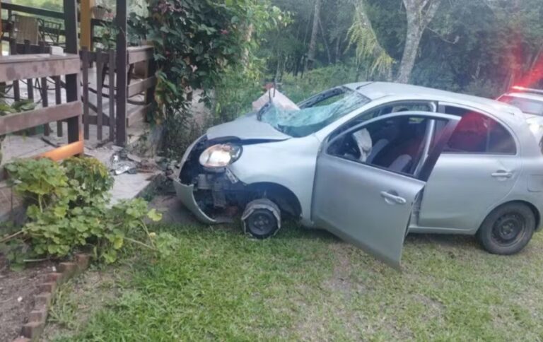 Médico atropela oito pessoas e invade casa para atacar familiar no interior do RS