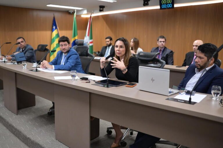 Goiás registra superávit de R$ 710 milhões e mantém equilíbrio fiscal em 2026