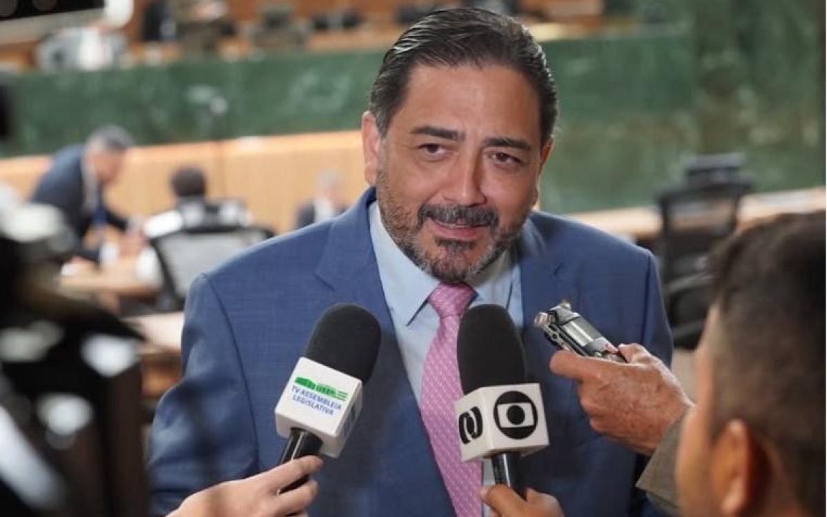 Talles Barreto amplia articulação política e mantém foco na reeleição, mesmo cotado para o TCM