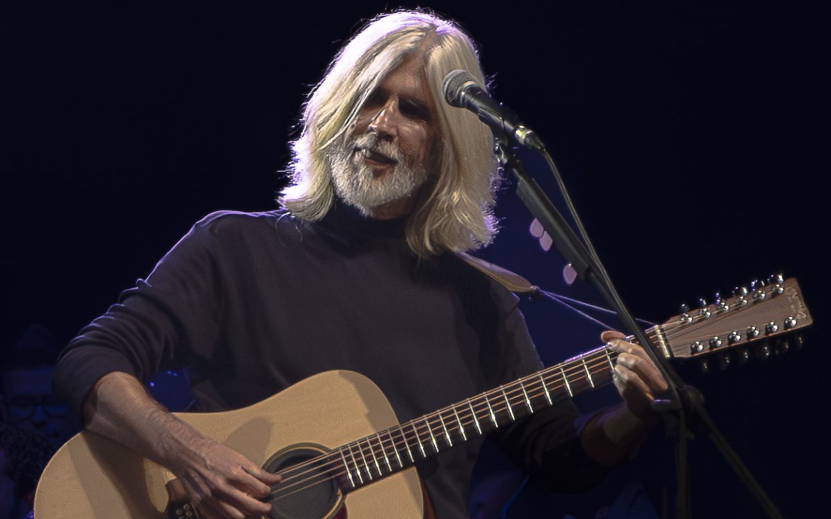 Oswaldo Montenegro traz novo show a Natal no dia 25 de abril