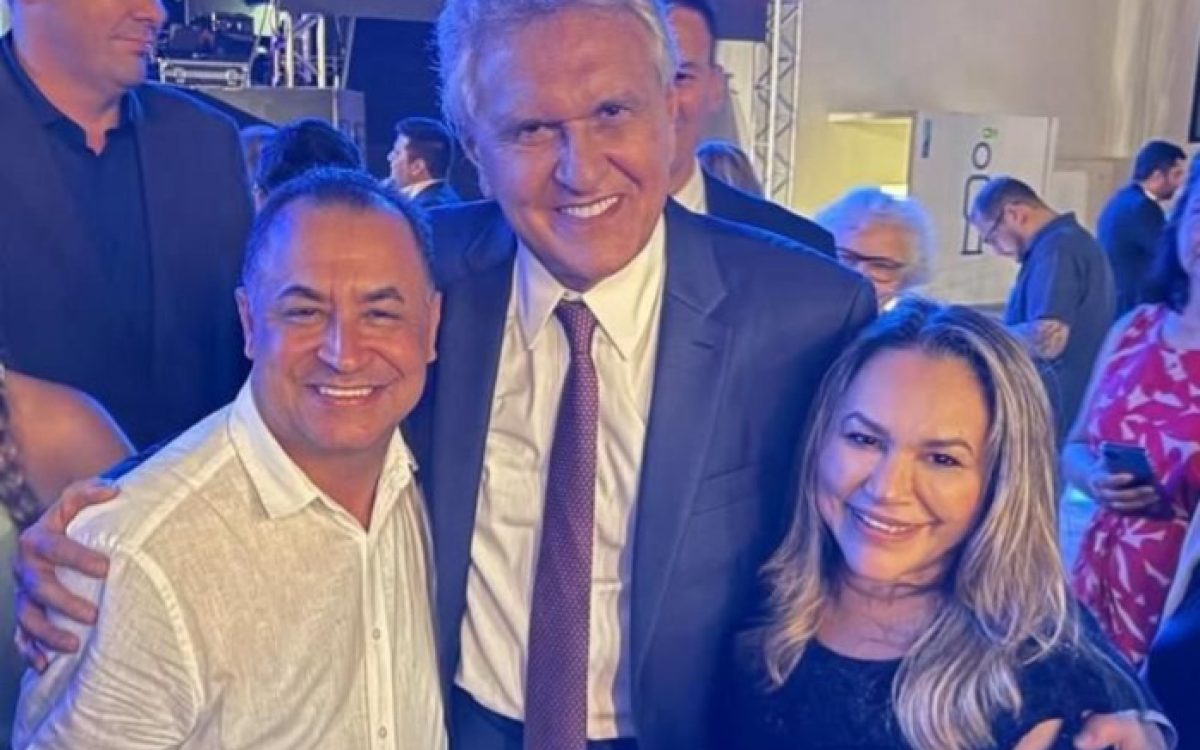 Aniversário de 50 anos de Carlinhos do Mangão reúne força política e presença do governador Ronaldo Caiado em Novo Gama