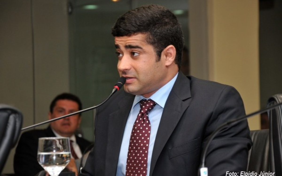 Ex-vereador Bertone Marinho morre aos 41 anos