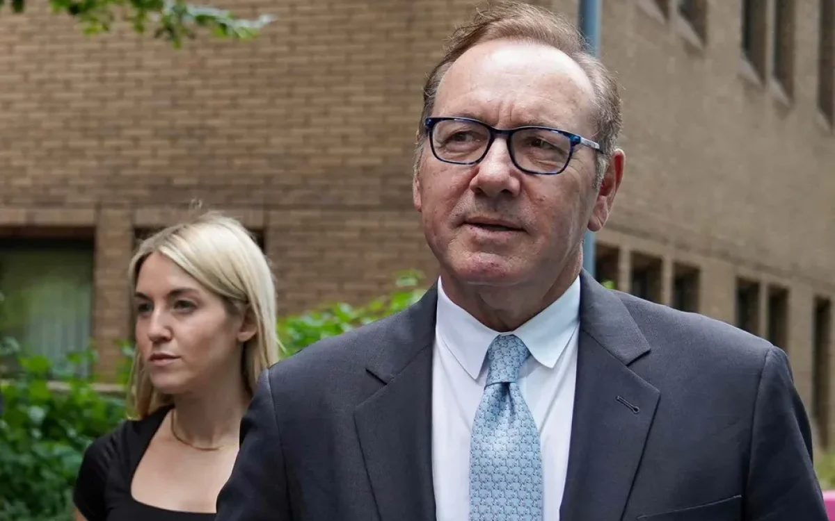 Kevin Spacey fecha acordo e encerra processos civis por acusações de abuso sexual