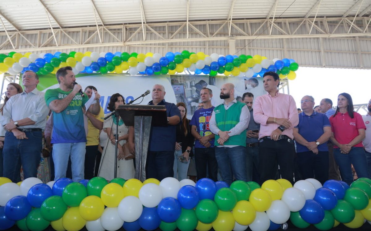 Bruno Peixoto leva ação social a Anápolis e reforça presença da Alego com 12ª edição do “Deputados Aqui”